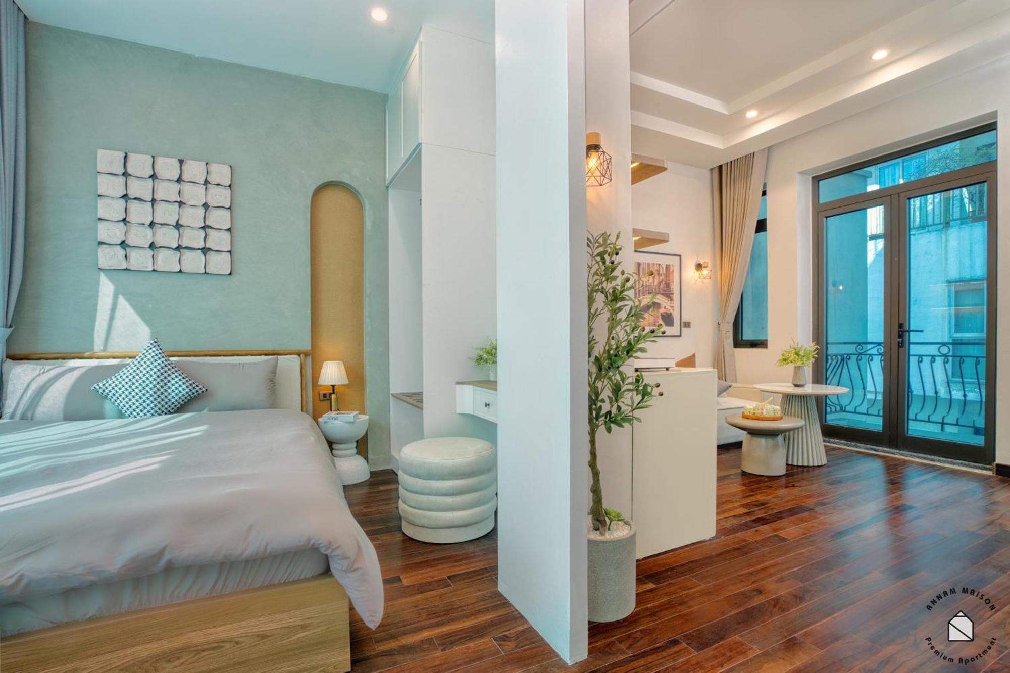 Annamwestlake - Modern - Lakeview - Apartment
